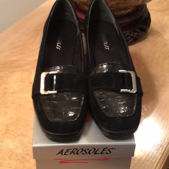 aerosoles black loafers
